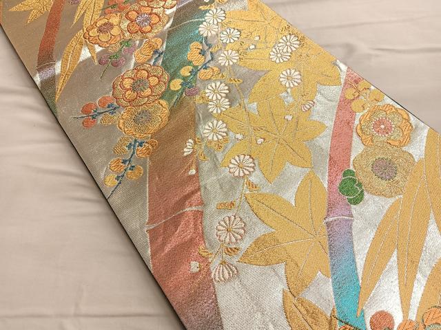 袋帯 正絹 唐織 金糸銀糸 上品なデザイン 六通T-4666