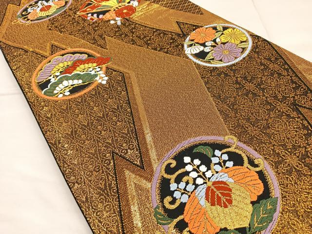 平和屋着物◎六通柄袋帯 唐織 光琳松花蝶丸文 黒地 金糸 鈴乃屋扱い 正絹 逸品 BAAP4148ea