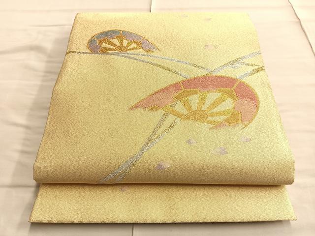 平和屋着物◎太鼓柄袋帯 綴れ 源氏車桜散らし文 金銀糸 正絹 逸品 BAAQ4023du