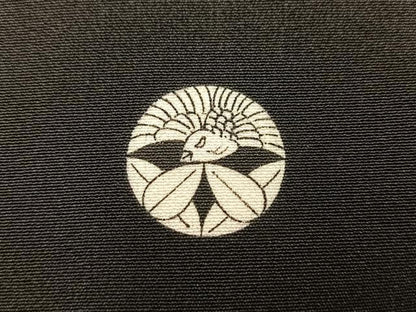 平和屋着物■豪華黒留袖　作家物　人物風景文　富士山　暈し染め　金通し地　正絹　逸品　BAAR5030ui