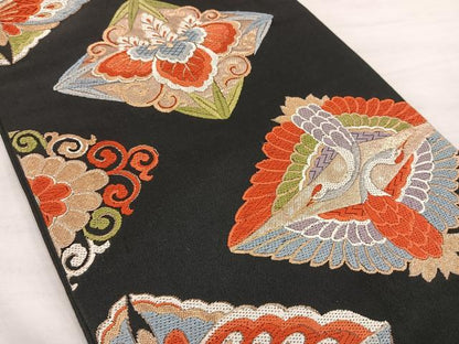 平和屋着物◎六通柄 本京袋帯 唐織 向かい鶴蝶文 黒地 金糸 正絹 逸品 BAAS4780gt