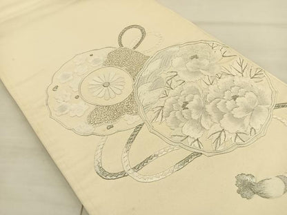 平和屋着物◎太鼓柄袋帯 総駒刺繍 鏡裏花文 銀糸 正絹 逸品 BAAS6073fc