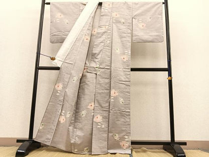 平和屋着物▽上質な紬　単衣　枝花文　正絹　逸品　BAAS8351hv