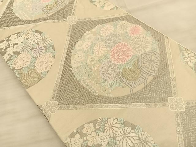 平和屋着物◎六通柄袋帯　唐織　菱取花車文　金銀糸　正絹　逸品　BAAT3221du