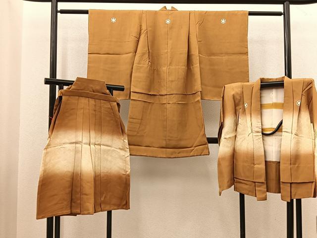 平和屋着物[]七五三　男の子　祝着・羽織・袴セット　亀甲文　逸品　BAAT7337mz