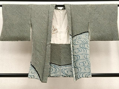 平和屋着物＃羽織　総絞り　観世水　黒地　正絹　逸品　BAAT8942gt