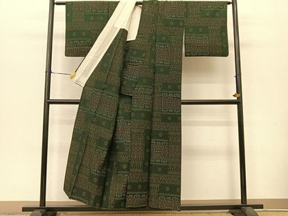 平和屋着物▽本場大島紬　薩摩結城　単衣　陶器花文　正絹　逸品　BAAT9065yc