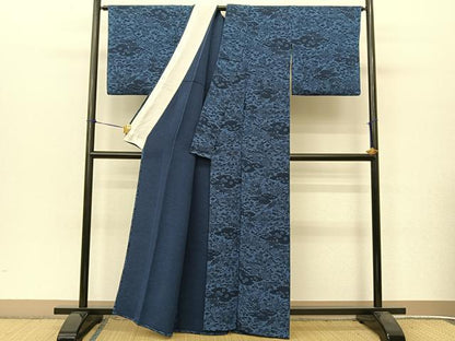 平和屋着物▽上質な小紋 単衣 本藍 型絵染 雲取り花文 鬼しぼ縮緬 正絹 逸品 BAAT9068yc