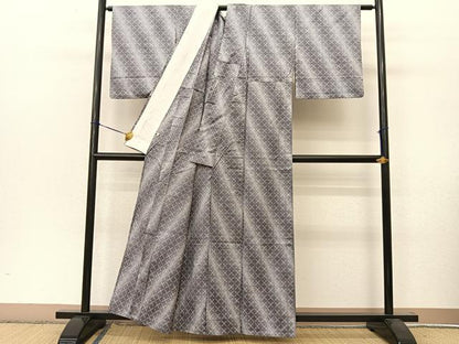 平和屋着物▽本場染大島紬 単衣 格子柄 正絹 逸品 BAAT9083yc