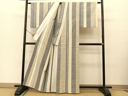 平和屋着物▽上質な紬 単衣 100亀甲 間道 正絹 逸品 BAAT9141yc