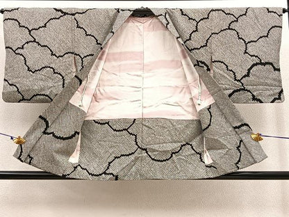 平和屋着物＃羽織 総絞り 雲重ね文 黒地 正絹 逸品 BAAU0064gt