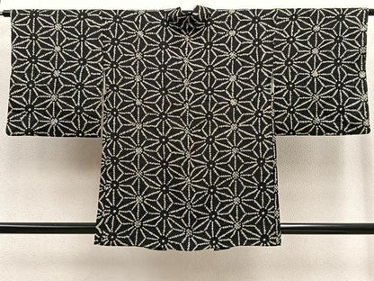 平和屋着物＃羽織　総絞り　麻の葉文様　黒地　正絹　逸品　BAAU0076gt