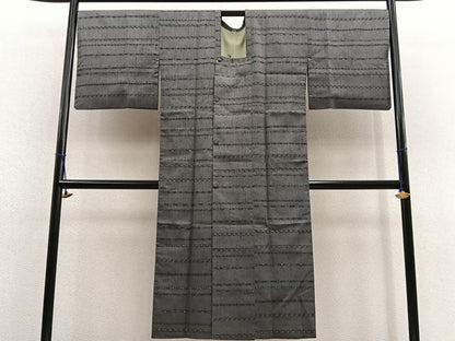 平和屋着物＃道行コート　ロング丈　紬地　ろうけつ染め　横段花文　正絹　逸品　BAAU0123gt