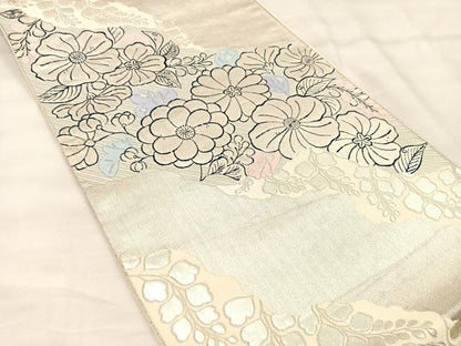 平和屋着物◎六通柄袋帯　唐織　草花文　銀糸　正絹　逸品　BAAU0701mz
