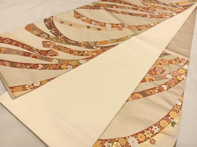平和屋着物◎六通柄袋帯　唐織　熨斗宝尽くし花蝶文　金糸　正絹　逸品　BAAU1260hv