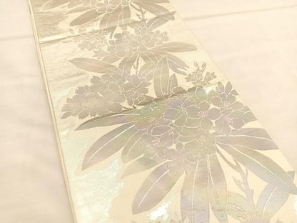 平和屋着物◎六通柄袋帯　草花文　銀糸　引箔　正絹　逸品　BAAU1544hv