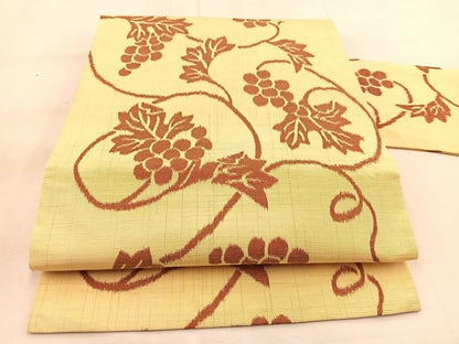 平和屋着物◎全通柄　九寸名古屋帯　紬地　葡萄蔦の葉文　正絹　逸品　BAAU2705yc