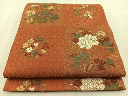 平和屋着物◎六通柄袋帯　唐織　市松花文　金糸　正絹　逸品　BAAU3129hj