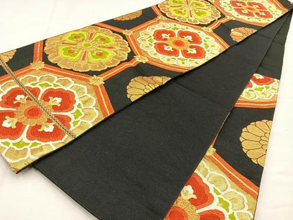 平和屋着物◎六通柄袋帯　唐織　亀甲正倉院花文　黒地　金糸　正絹　逸品　BAAU3177hj