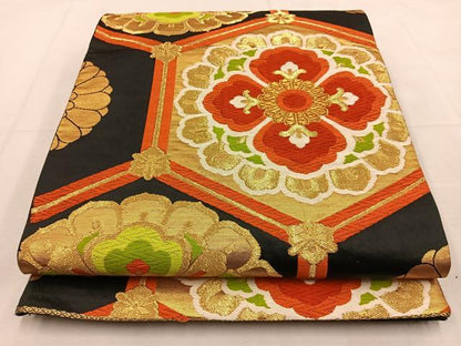 平和屋着物◎六通柄袋帯　唐織　亀甲正倉院花文　黒地　金糸　正絹　逸品　BAAU3177hj
