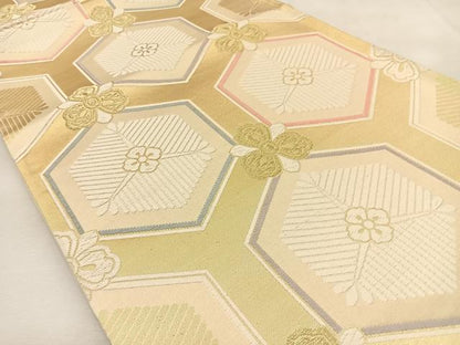 平和屋着物◎西陣　六通柄袋帯　唐織　亀甲花菱文様　金糸　正絹　逸品　BAAU3209hj