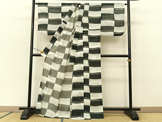 平和屋着物＊夏物 小紋 絽 変わり市松文様 洗える着物 BAAU3474hj