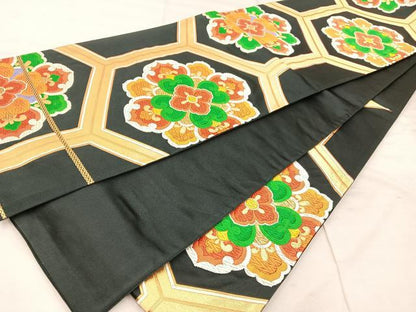 平和屋着物◎六通柄袋帯　唐織　亀甲花文　黒地　金糸　正絹　逸品　BAAU4014mz