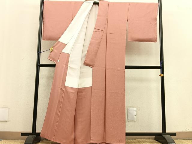 平和屋着物●上質な色無地　草花地紋　そひ色　鈴乃屋扱い　正絹　逸品　未使用　BAAU4312mz
