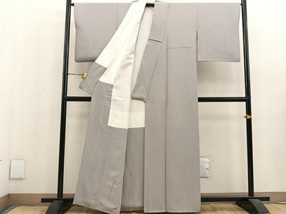 平和屋着物●上質な色無地 茶鼠色 三越扱い 正絹 逸品 BAAU4386mz
