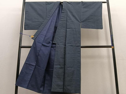 平和屋着物●男性 本場大島紬 アンサンブル 亀甲文様 羽裏：宝舟 正絹 逸品 BAAU4605gt