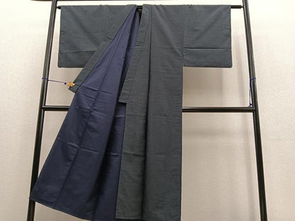 平和屋着物●男性　本場大島紬　アンサンブル　80亀甲　総詰め　正絹　逸品　BAAU4627gt