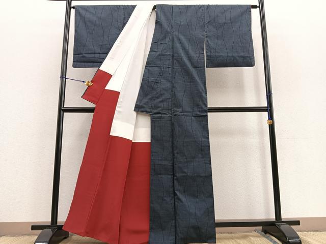 平和屋着物●本場大島紬 7マルキ 立涌文 正絹 逸品 BAAU4675gt