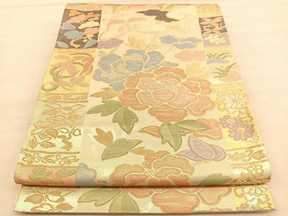 平和屋着物◎六通柄袋帯　花蝶文　金糸　正絹　逸品　BAAU5106hv
