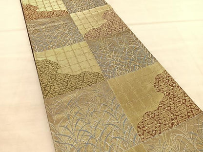 平和屋着物◎六通柄袋帯　唐織　薄花菱文　金糸　正絹　逸品　BAAU5552hv