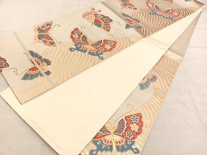 平和屋着物◎六通柄袋帯　唐織　舞蝶文　金糸　正絹　逸品　BAAU5639hv