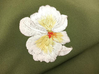 平和屋着物●女性　行灯袴　総刺繍　草花文　洗える着物　未使用　BAAU5802mz
