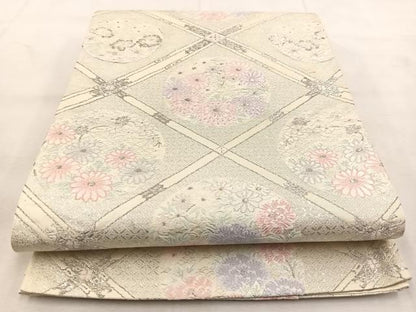 平和屋着物◎六通柄袋帯　唐織　菱天井花文　銀糸　正絹　逸品　BAAU6191yc