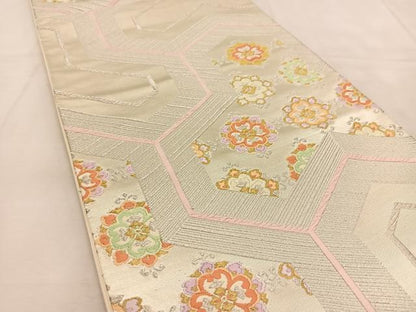 平和屋着物◎六通柄袋帯　唐織　毘沙門亀甲花文　金銀糸　正絹　逸品　BAAU6203yc