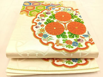 平和屋着物◎六通柄袋帯　唐織　雪輪花蝶文　金銀糸　正絹　逸品　BAAU6401yc