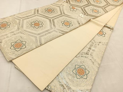 平和屋着物◎六通柄袋帯　唐織　亀甲正倉院花文　金銀糸　正絹　逸品　BAAU6406yc
