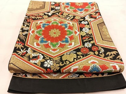 平和屋着物◎六通柄袋帯　唐織　亀甲動物花文　黒地　金糸　BAAU6539yc