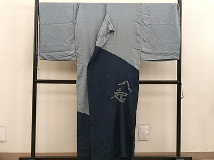 平和屋着物●男性　長襦袢　単衣　総絞り　文字文様　だるま　仮絵羽　正絹　逸品　未使用　BAAU7501mz