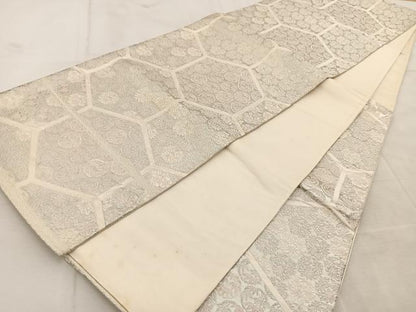 平和屋着物◎西陣　六通柄袋帯　唐織　亀甲花文　銀糸　正絹　逸品　BAAU9272yc