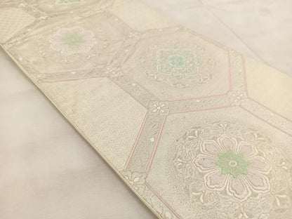 平和屋着物◎六通柄袋帯　唐織　亀甲花文　銀糸　正絹　逸品　BAAU9399yc