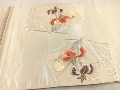 平和屋着物◎太鼓柄袋帯　銀駒刺繍　総刺繍　色紙重ね花文　銀糸　正絹　逸品　未使用　BAAU9890yc