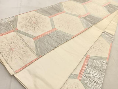 平和屋着物◎六通柄袋帯　唐織　亀甲孔雀羽花文　銀糸　正絹　逸品　BAAU9984yc