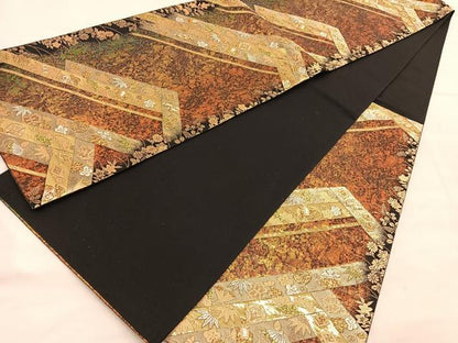 平和屋着物◎六通柄袋帯 宝尽くし秋草文 黒地 金銀糸 引箔 正絹 逸品 BAAV1680hv