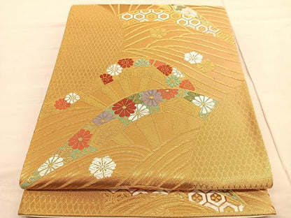 平和屋着物◎六通柄袋帯　唐織　片輪車花文　金糸　正絹　逸品　BAAV1767hv