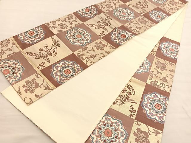 平和屋着物◎西陣の名門織元　いづくら謹製　六通柄袋帯　唐織　花喰い鳥　宝相華　金糸　正絹　逸品　BAAV1790hv