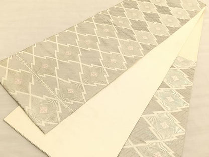 平和屋着物◎六通柄袋帯　唐織　松皮菱文　銀糸　正絹　逸品　BAAV3545hv
